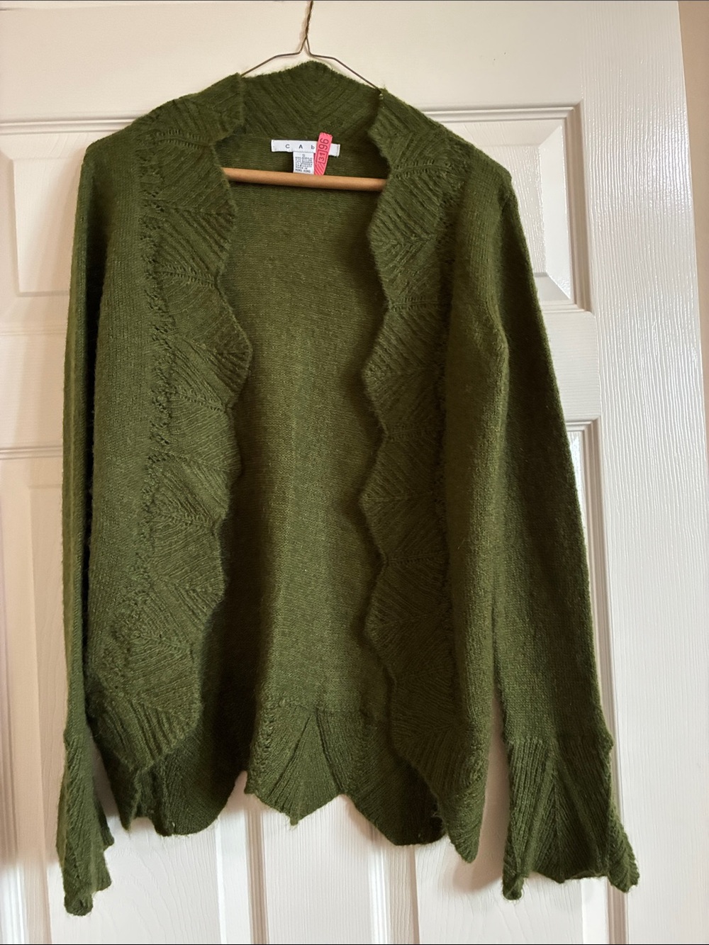 CAbi 697 (super vintage) Olive Green Scalloped Open-Front Cardigan